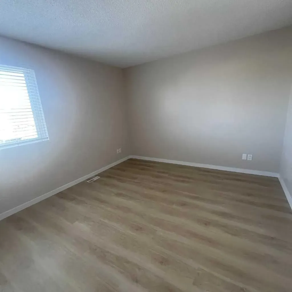 140 Martindale Boulevard NE Calgary AB t3j2x5