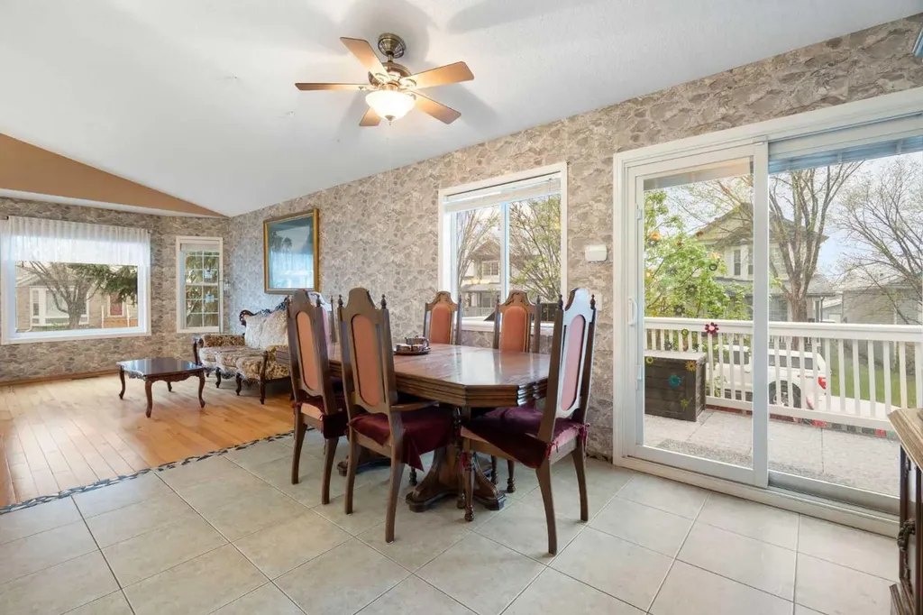 38 Hidden Spring Circle NW Calgary AB T3A 5H3