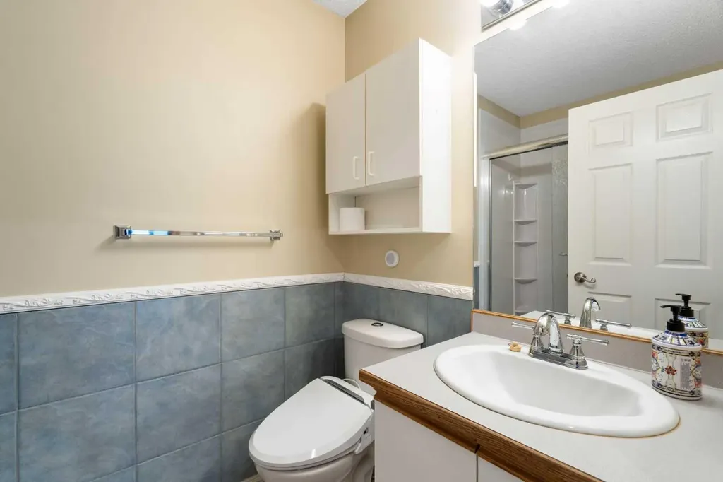 38 Hidden Spring Circle NW Calgary AB T3A 5H3