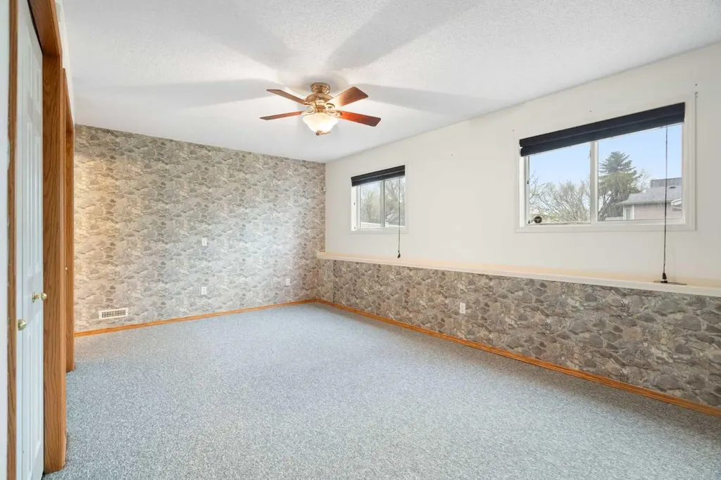 38 Hidden Spring Circle NW Calgary AB T3A 5H3