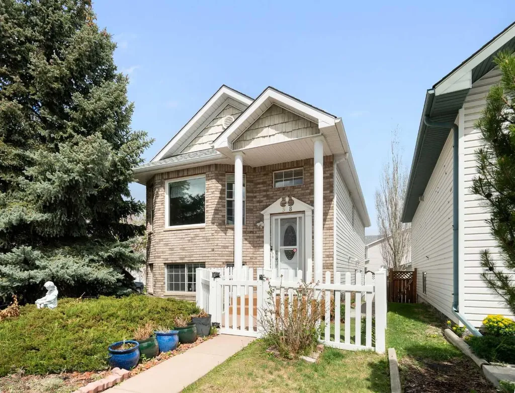 38 Hidden Spring Circle NW Calgary AB T3A 5H3