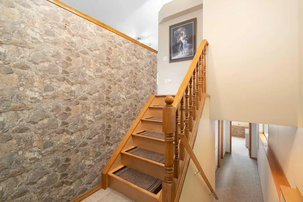 38 Hidden Spring Circle NW Calgary AB T3A 5H3