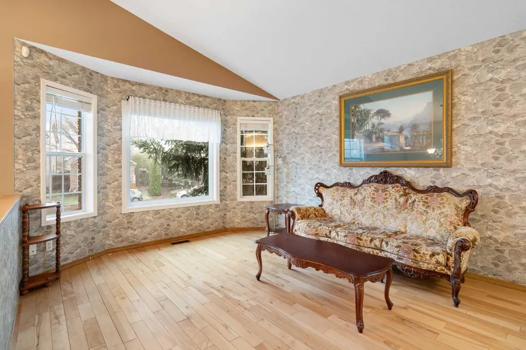 38 Hidden Spring Circle NW Calgary AB T3A 5H3