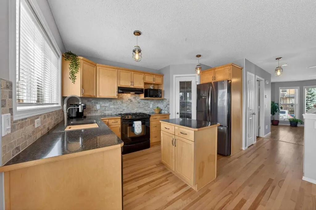 55 Silverado Plains Manor SW Calgary AB T2X 0G9