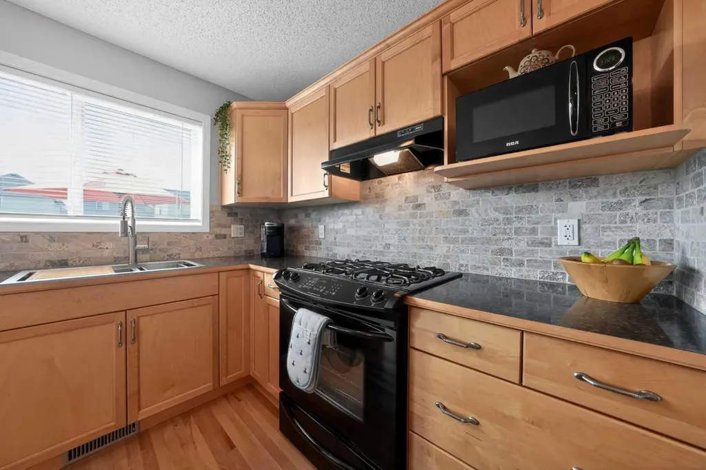 55 Silverado Plains Manor SW Calgary AB T2X 0G9