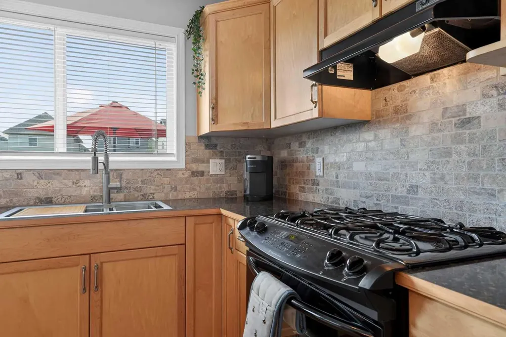 55 Silverado Plains Manor SW Calgary AB T2X 0G9