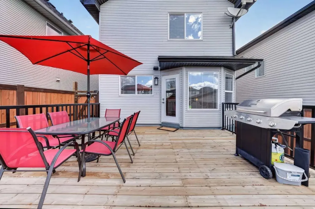 55 Silverado Plains Manor SW Calgary AB T2X 0G9