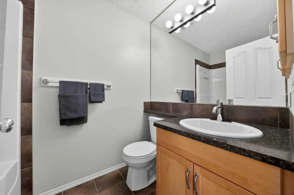 55 Silverado Plains Manor SW Calgary AB T2X 0G9