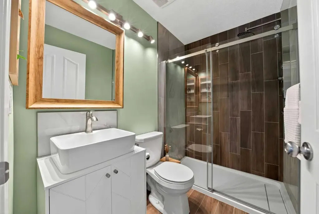 55 Silverado Plains Manor SW Calgary AB T2X 0G9