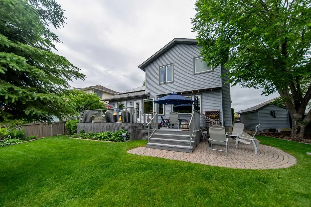 76 Sunset Crescent Okotoks AB T1S 1P5