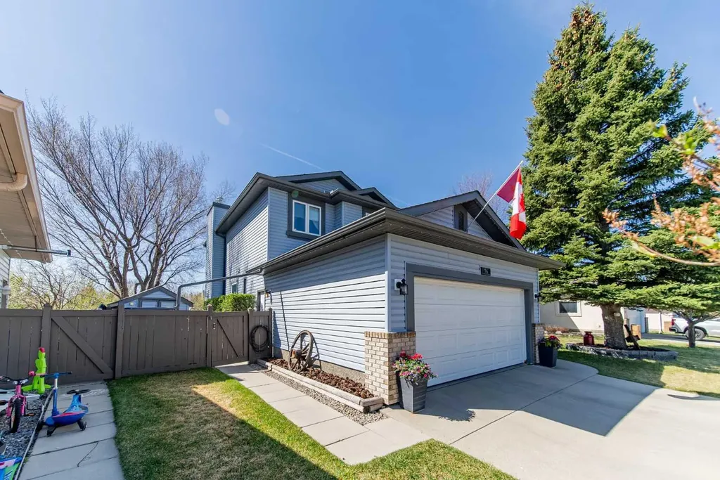 76 Sunset Crescent Okotoks AB T1S 1P5