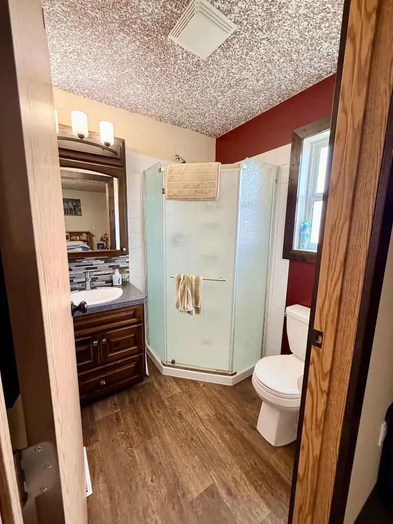 9206 94 Street La Crete AB T0H2H0