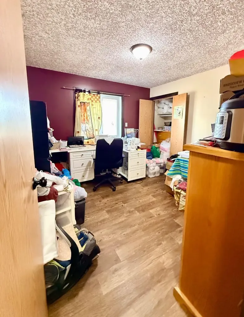 9206 94 Street La Crete AB T0H2H0