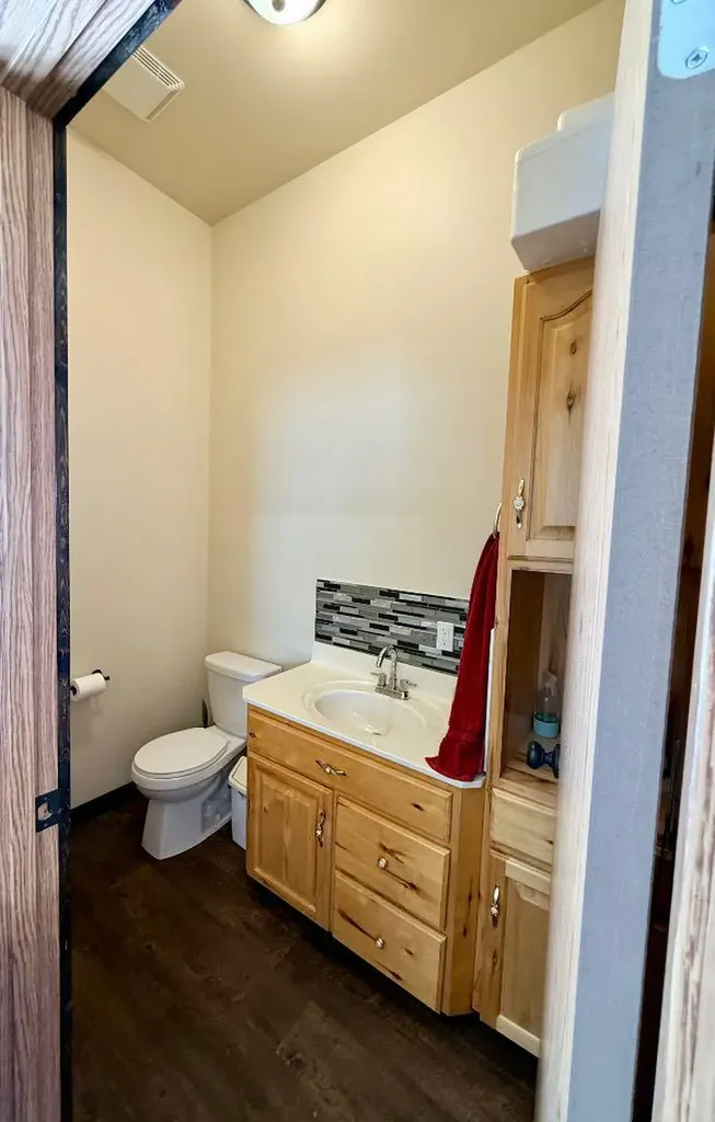9206 94 Street La Crete AB T0H2H0