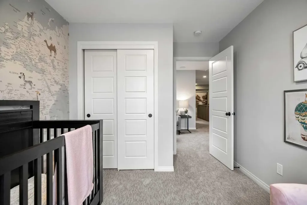 541 Bridgeport Street Chestermere AB T1X 3E1