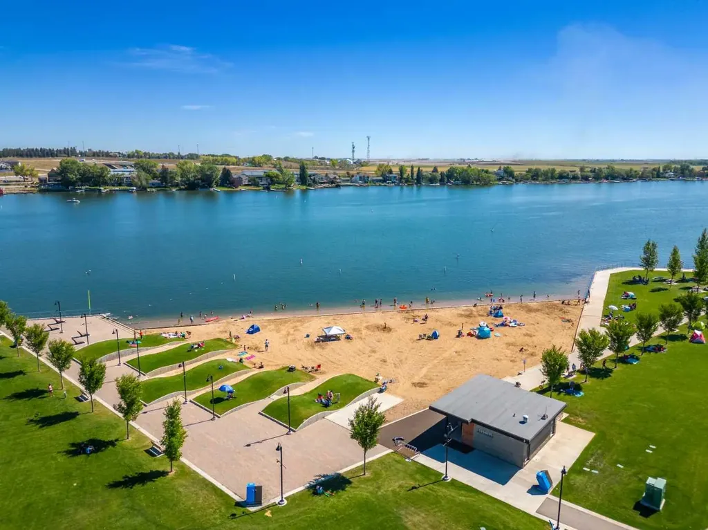 541 Bridgeport Street Chestermere AB T1X 3E1