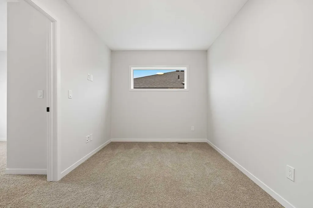 117 Bridgeport Gate Chestermere AB T1X 3E5