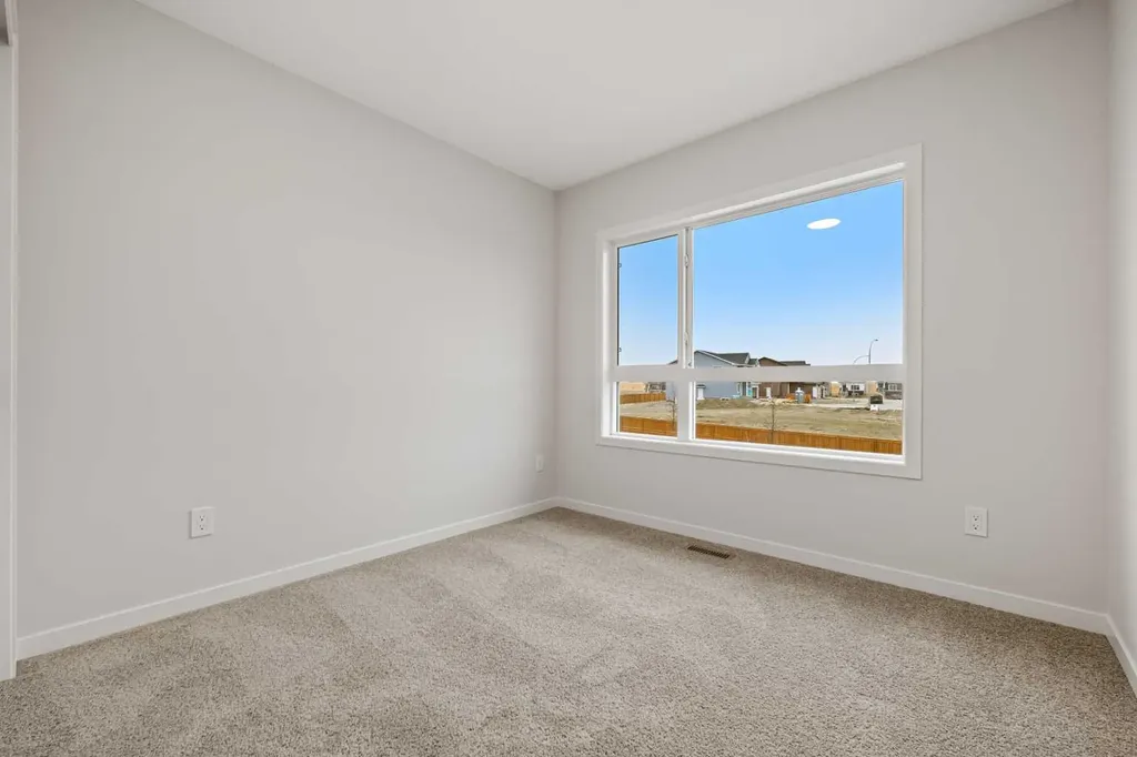 117 Bridgeport Gate Chestermere AB T1X 3E5