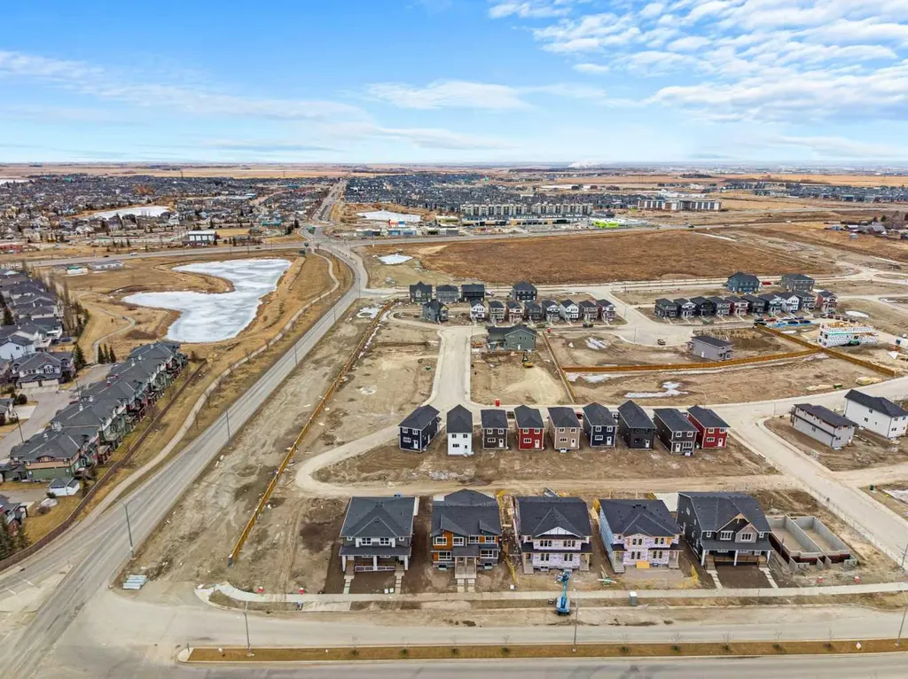 117 Bridgeport Gate Chestermere AB T1X 3E5
