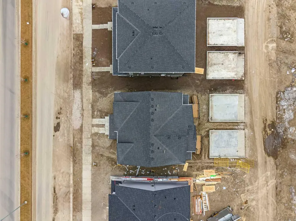117 Bridgeport Gate Chestermere AB T1X 3E5