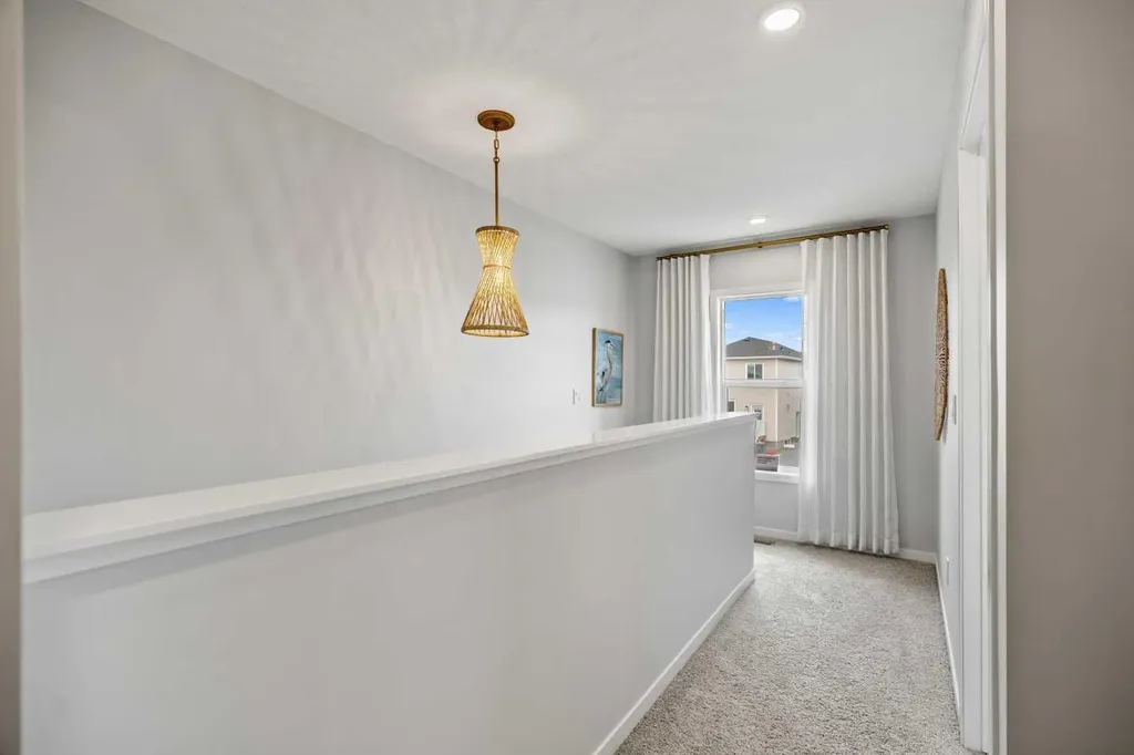 545 Bridgeport Street Chestermere AB T1X 3E1