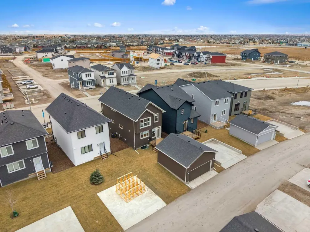 545 Bridgeport Street Chestermere AB T1X 3E1