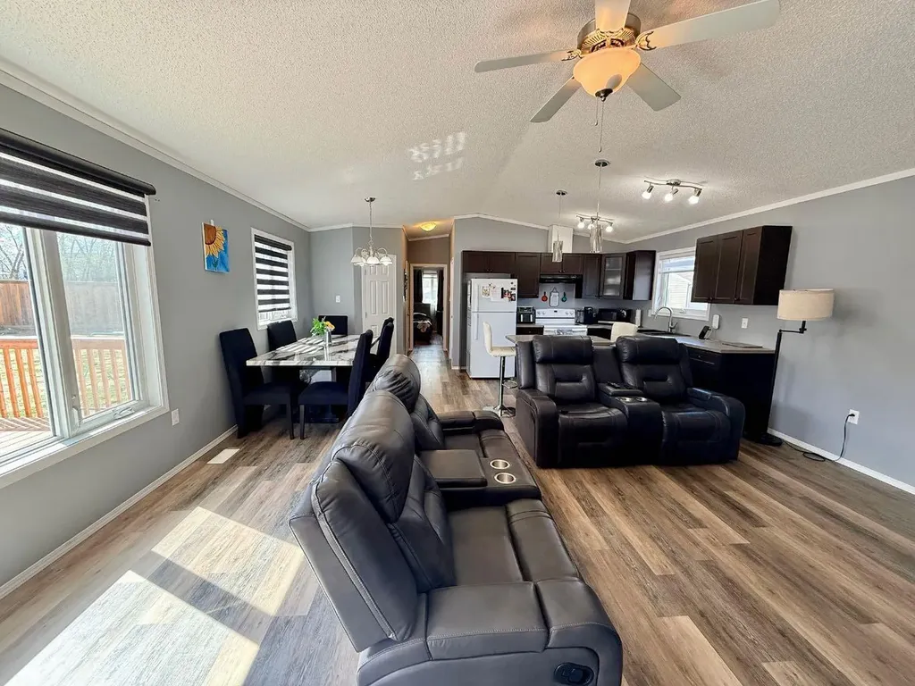 4410 48 Street Fort Vermilion AB T0H1N0