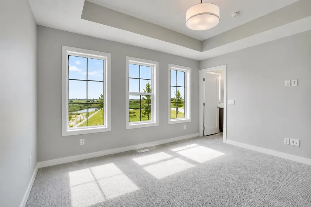 108 Bridgeport Green Chestermere AB T1X 3C9