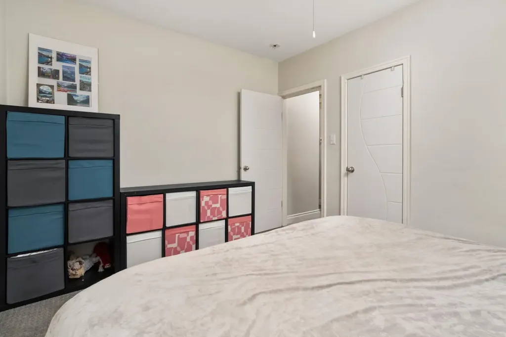 5211 48 Street Camrose AB T4V1M2