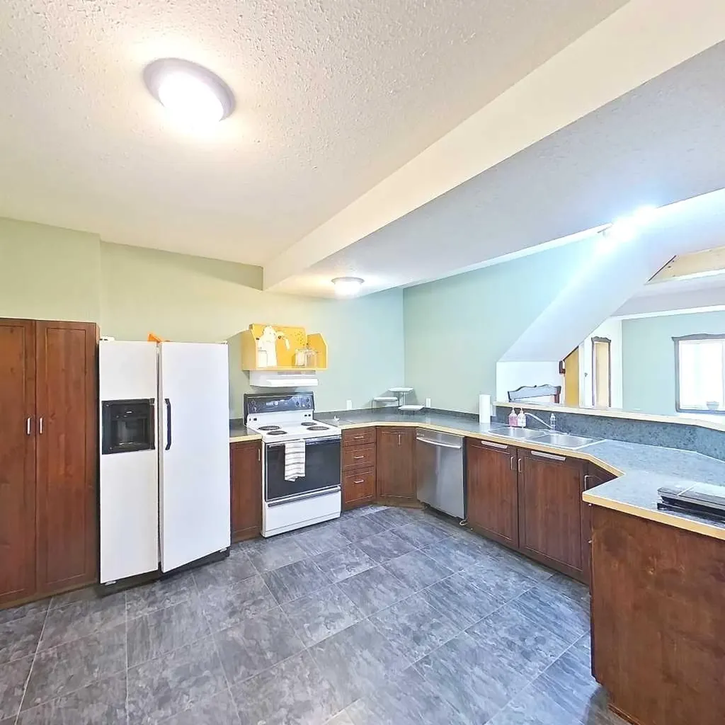 122038 Twp 591 West Country Hills Estates Rural Woodlands County AB T7S1W2