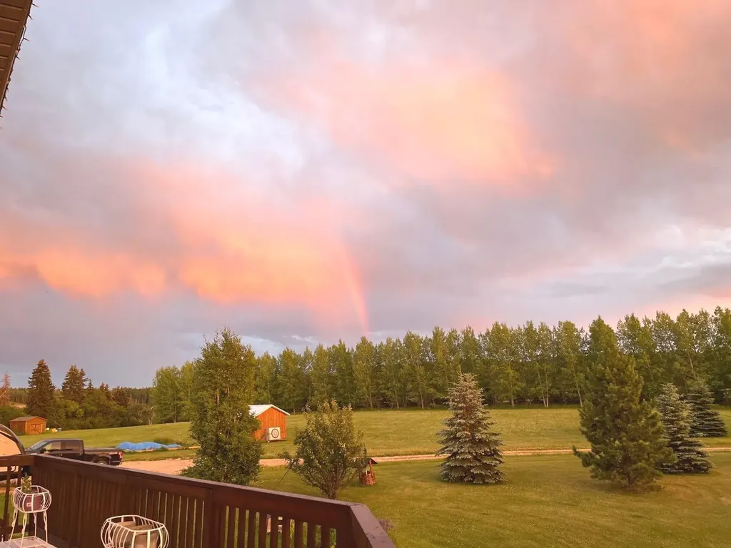 122038 Twp 591 West Country Hills Estates Rural Woodlands County AB T7S1W2