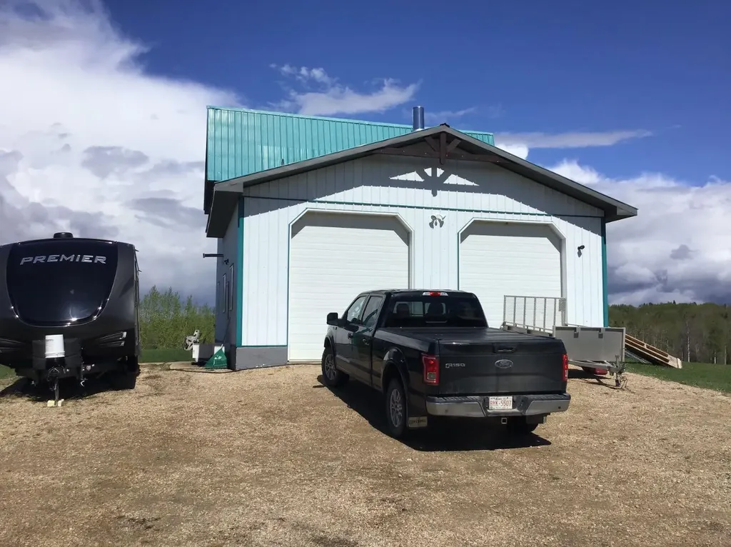 122038 Twp 591 West Country Hills Estates Rural Woodlands County AB T7S1W2