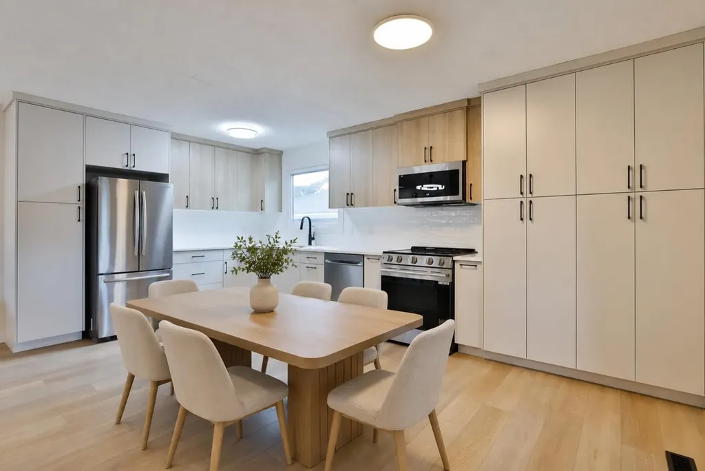 418 Dieppe Boulevard S Lethbridge AB T1J3X1