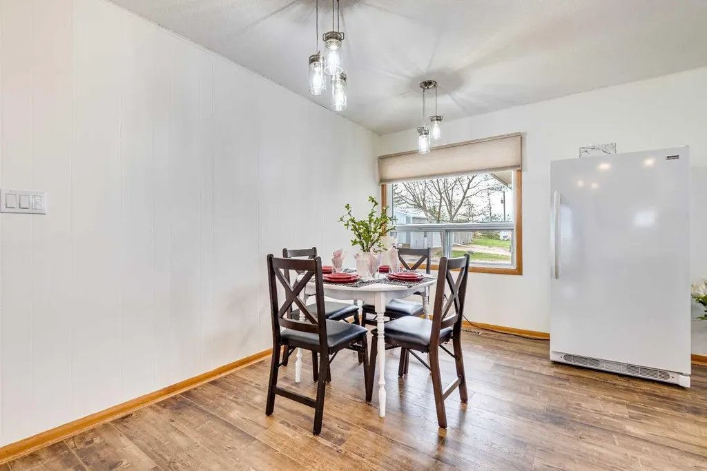 311081 Rge Road 225 Rural Kneehill County AB T0M 2A0