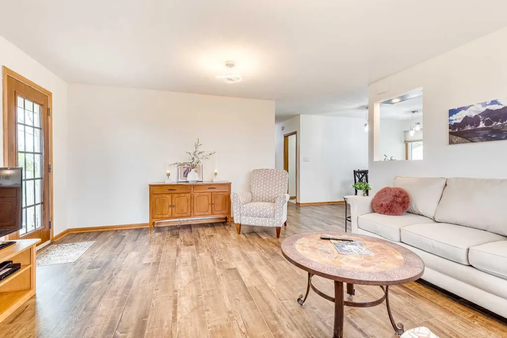 311081 Rge Road 225 Rural Kneehill County AB T0M 2A0