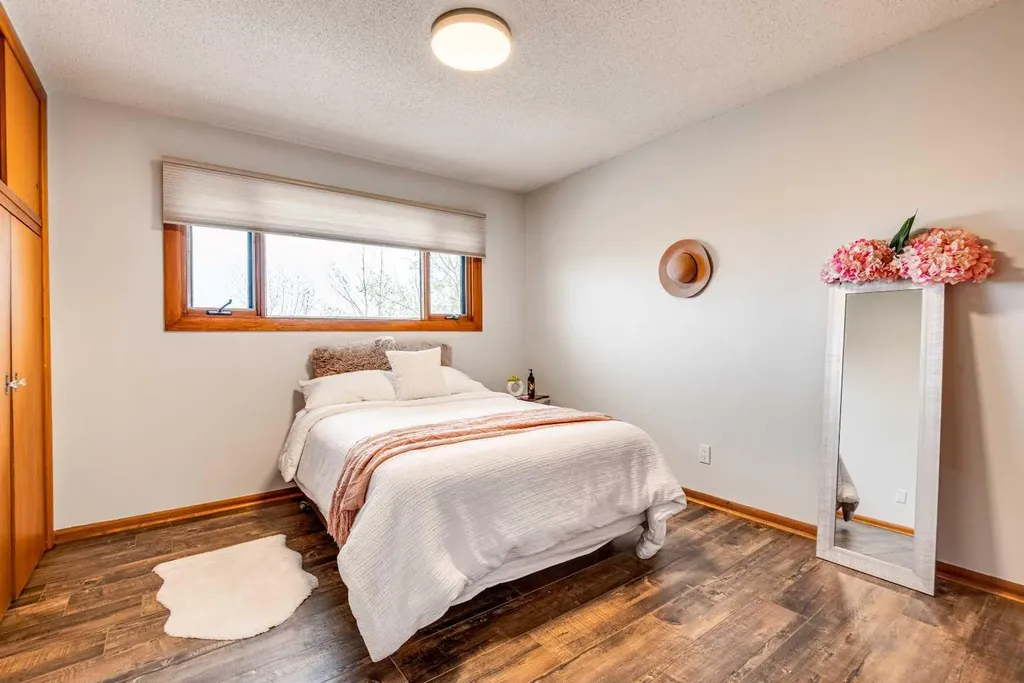 311081 Rge Road 225 Rural Kneehill County AB T0M 2A0
