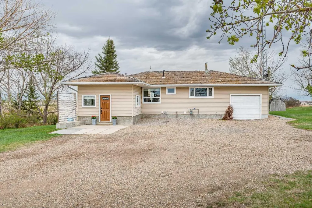 311081 Rge Road 225 Rural Kneehill County AB T0M 2A0