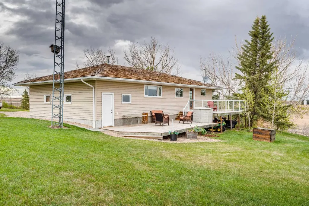 311081 Rge Road 225 Rural Kneehill County AB T0M 2A0