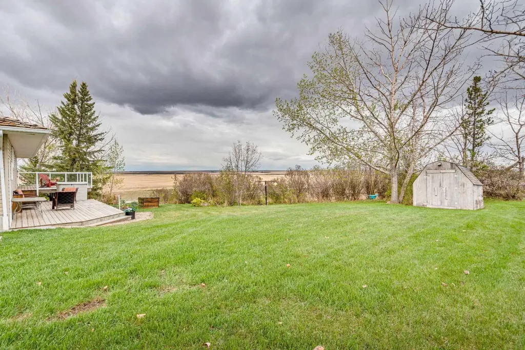 311081 Rge Road 225 Rural Kneehill County AB T0M 2A0