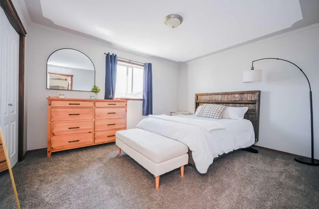 9321 91 Street Grande Prairie AB T8X 0C7