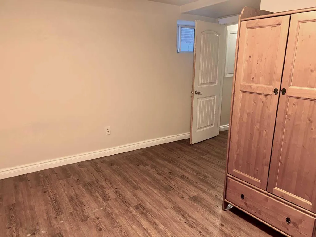 4923 52 Street Innisfree AB T0B 2G0