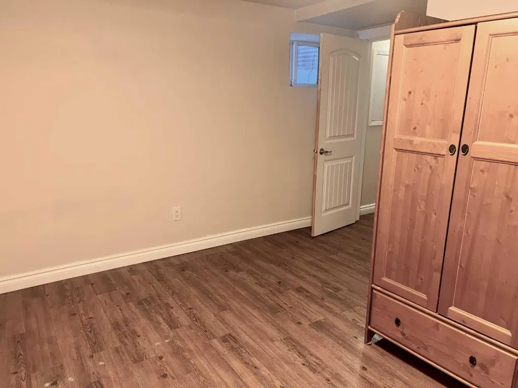 4923 52 Street Innisfree AB T0B 2G0
