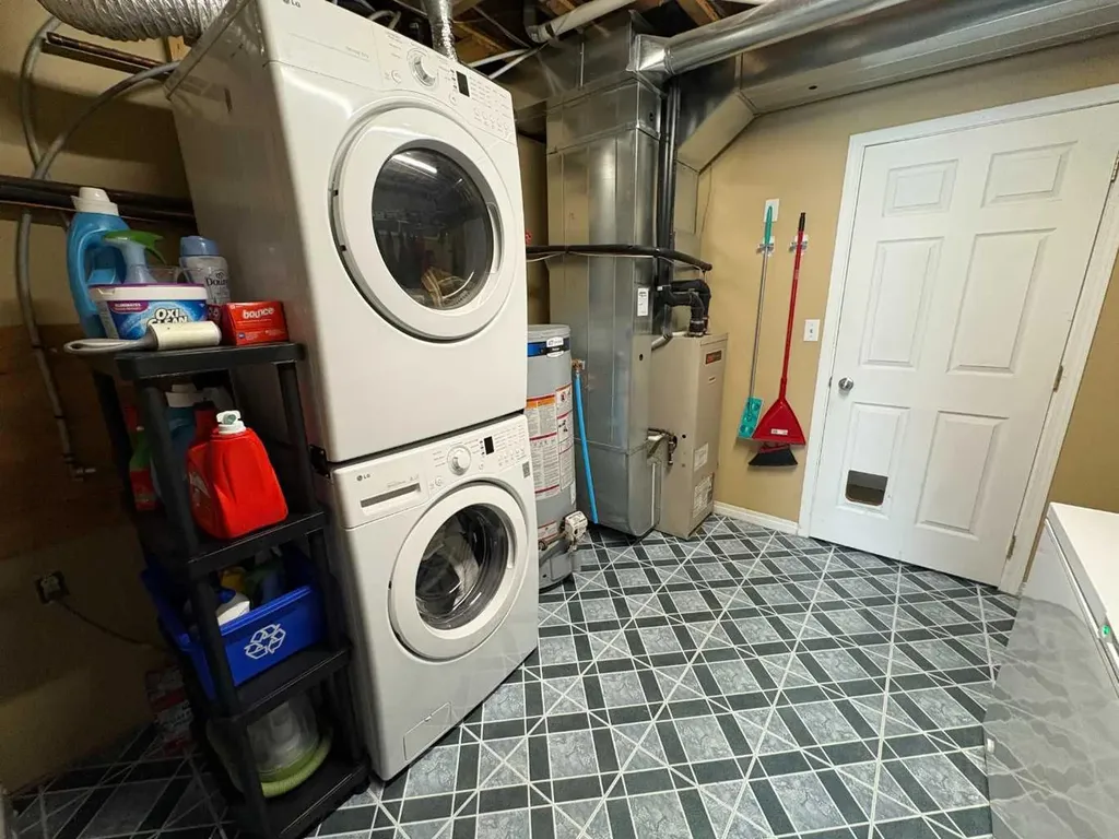 4632 51 Street Mannville AB T0B 2W0