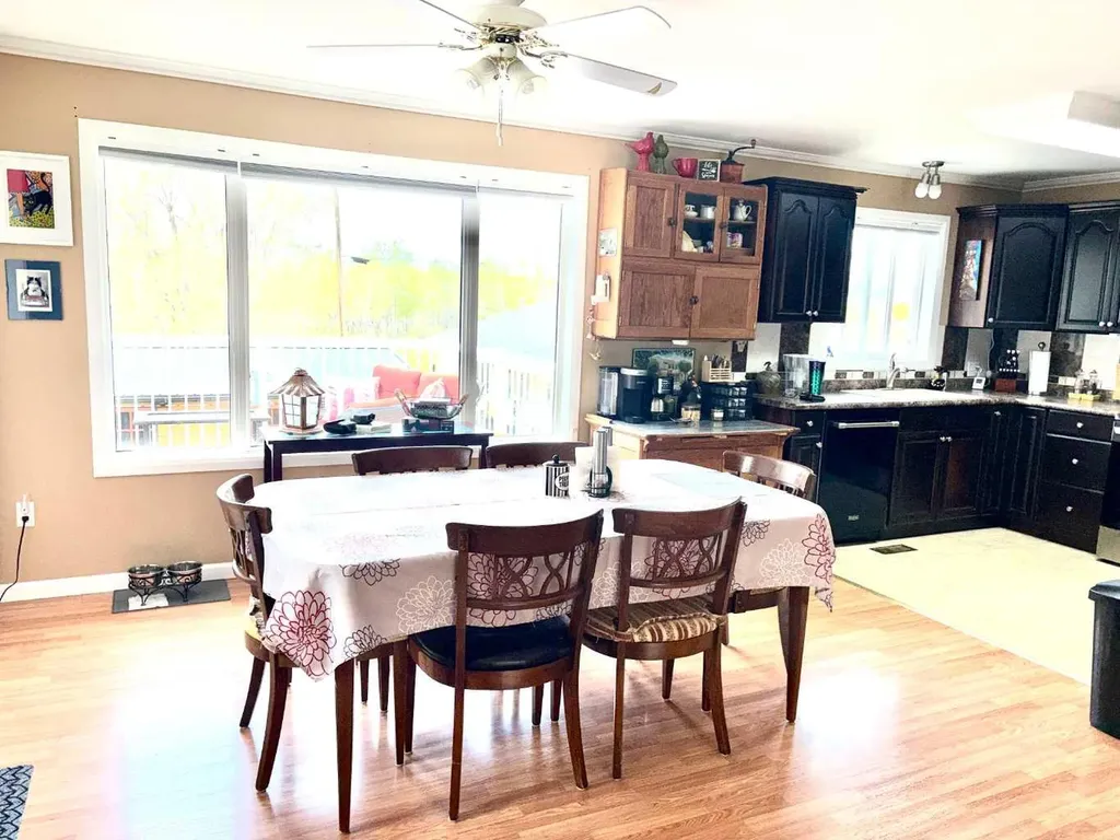 4632 51 Street Mannville AB T0B 2W0
