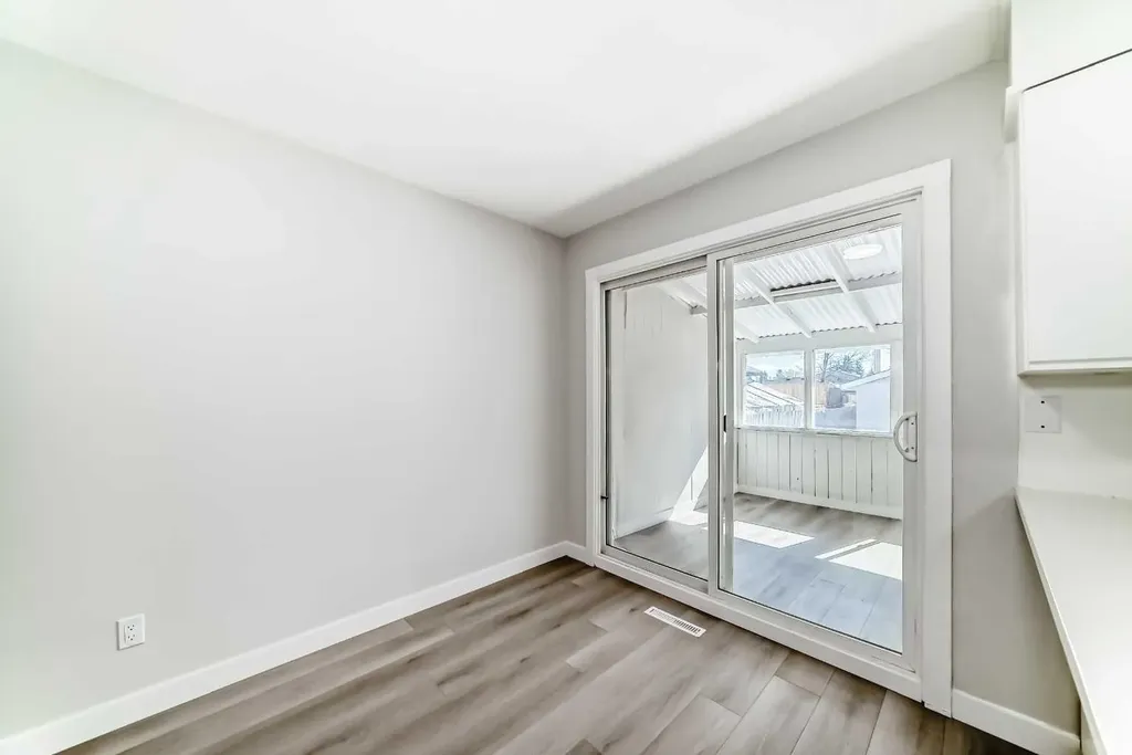 1508 45 Street SE Calgary AB T2A1N2