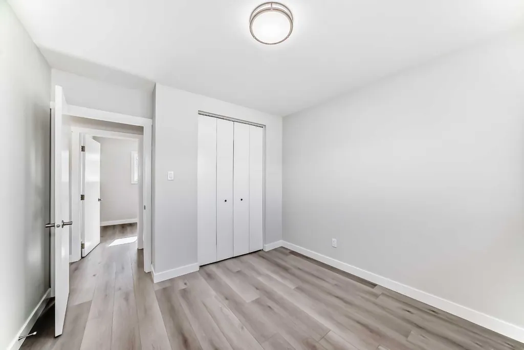 1508 45 Street SE Calgary AB T2A1N2