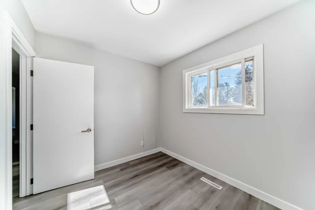 1508 45 Street SE Calgary AB T2A1N2