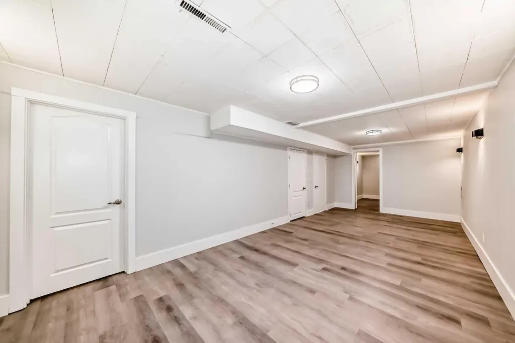 1508 45 Street SE Calgary AB T2A1N2