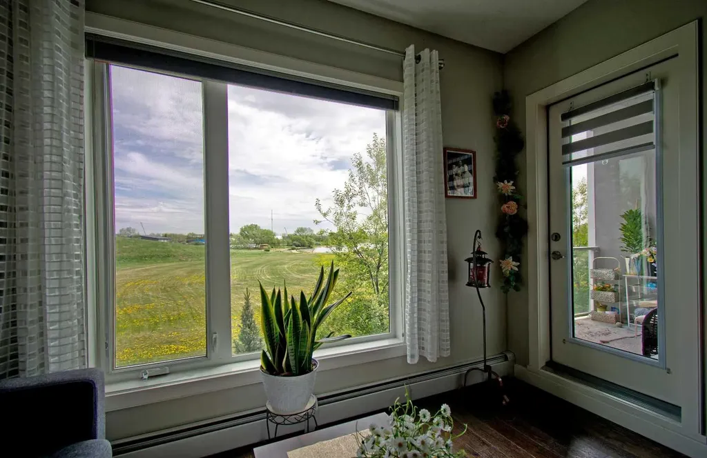 604 East Lake Boulevard NE Airdrie AB T4A 0G6