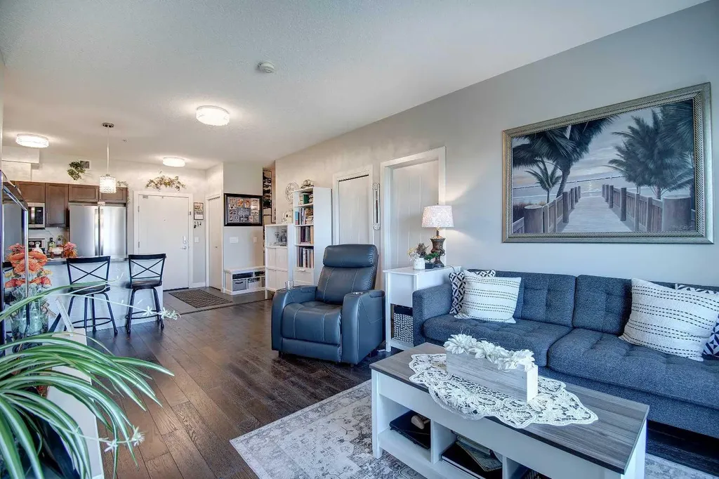 604 East Lake Boulevard NE Airdrie AB T4A 0G6